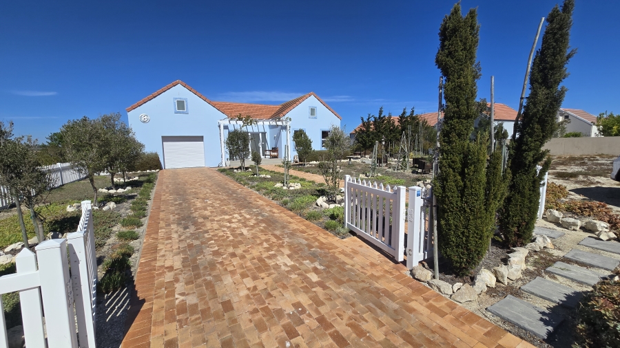 To Let 2 Bedroom Property for Rent in Port Owen Western Cape